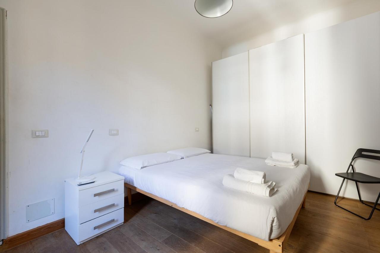 Milan Comfy Apt - Calvairate District Appartement Buitenkant foto